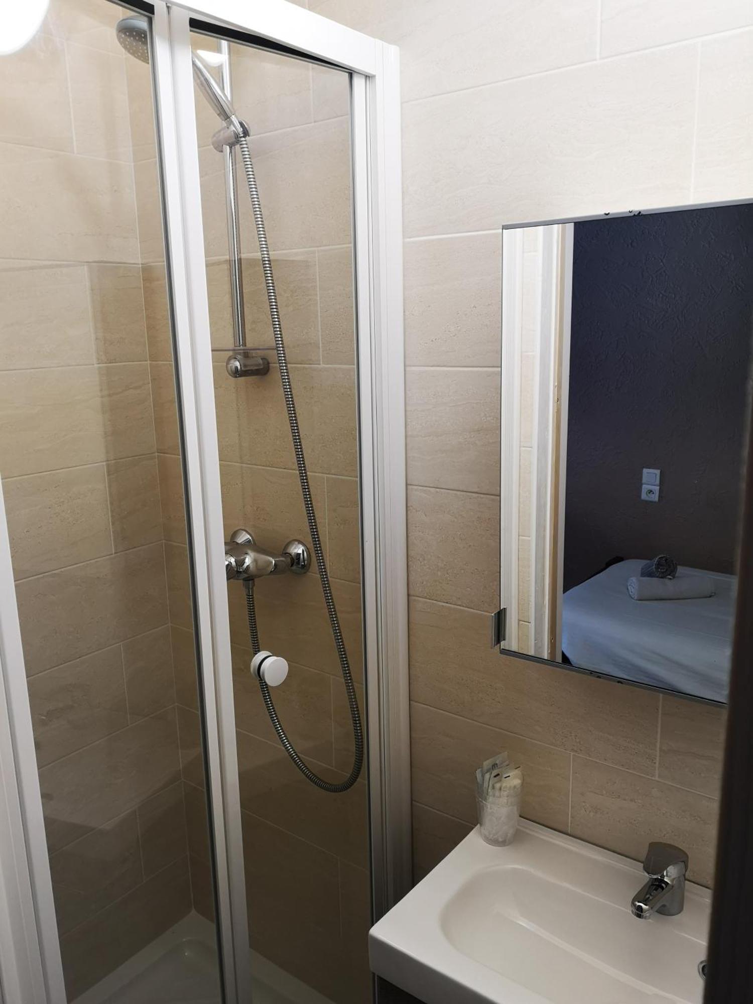 Auberge Saint Martin La Brigue Екстериор снимка