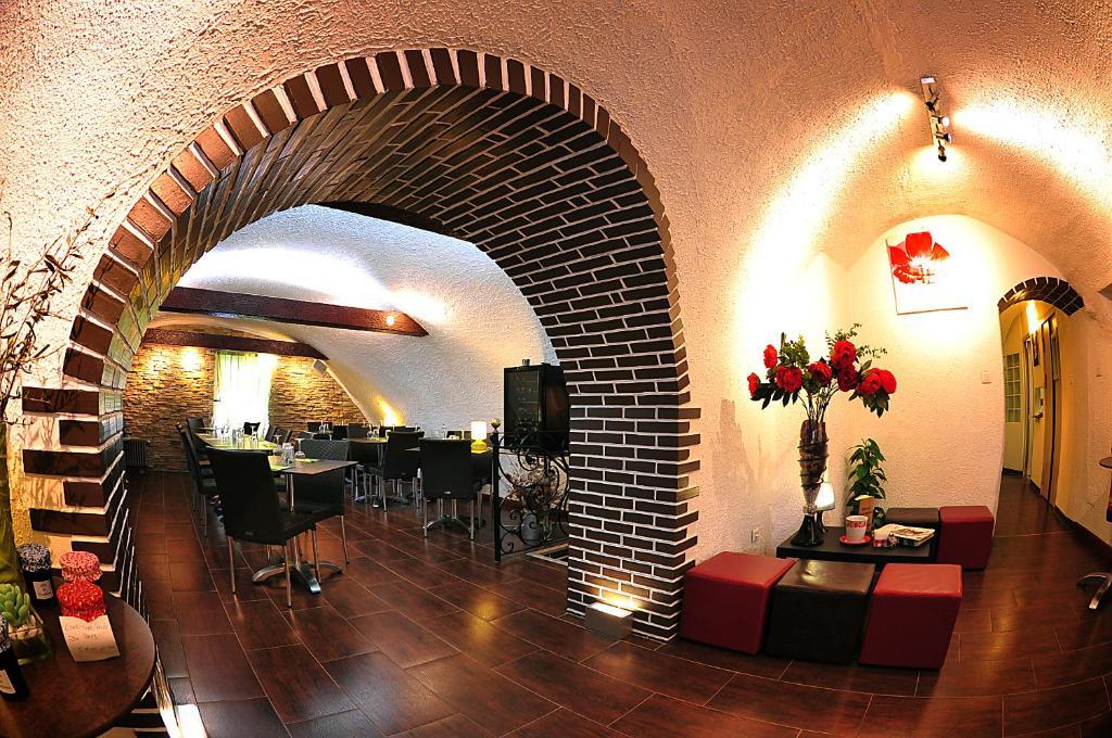 Auberge Saint Martin La Brigue Екстериор снимка