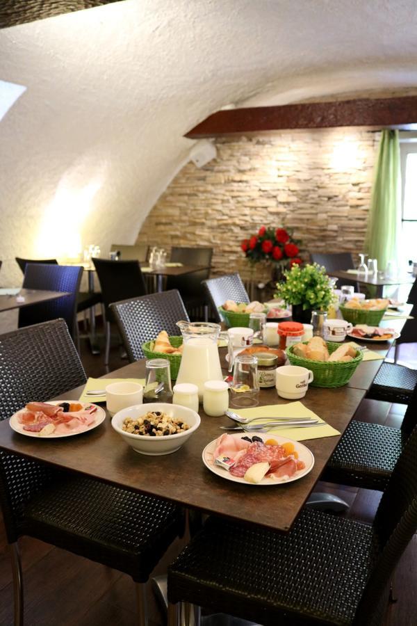 Auberge Saint Martin La Brigue Екстериор снимка