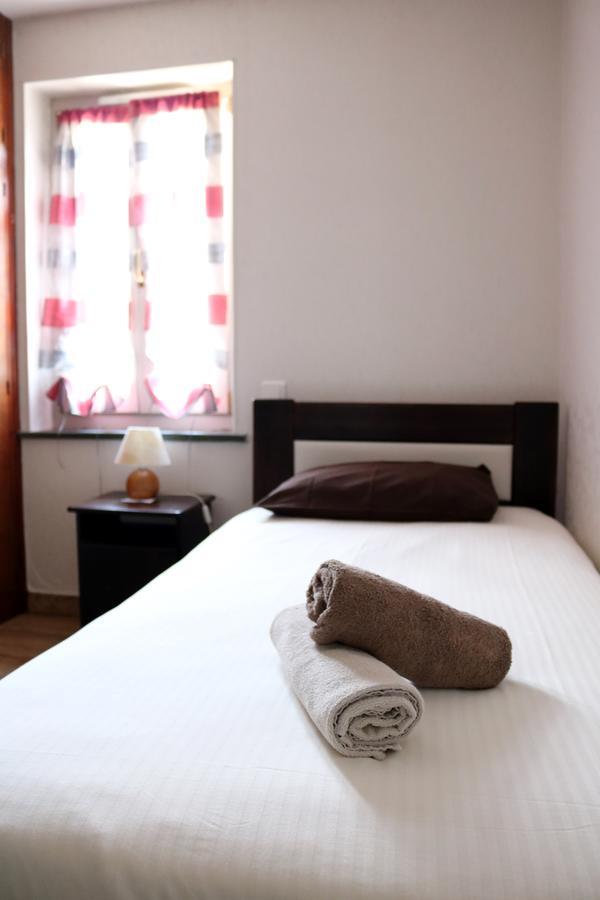 Auberge Saint Martin La Brigue Екстериор снимка