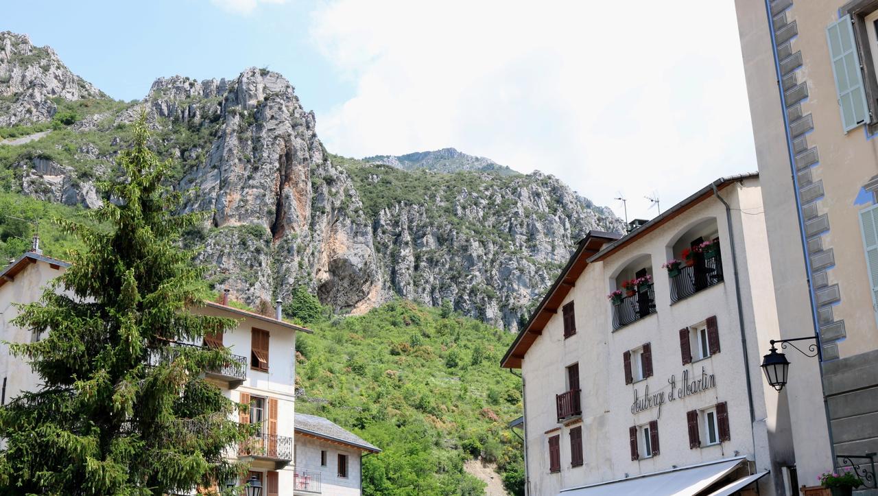 Auberge Saint Martin La Brigue Екстериор снимка