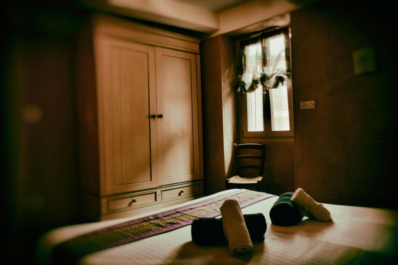 Auberge Saint Martin La Brigue Екстериор снимка